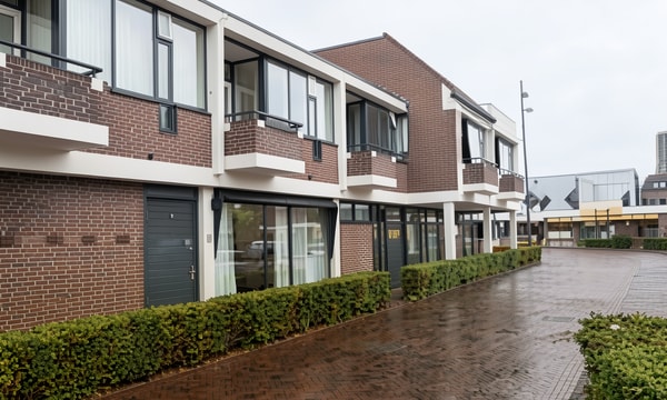Bedrijfsruimte | 83m² | €1250,-