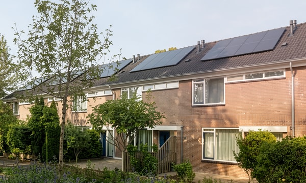 Huis | 118m² | €900,-