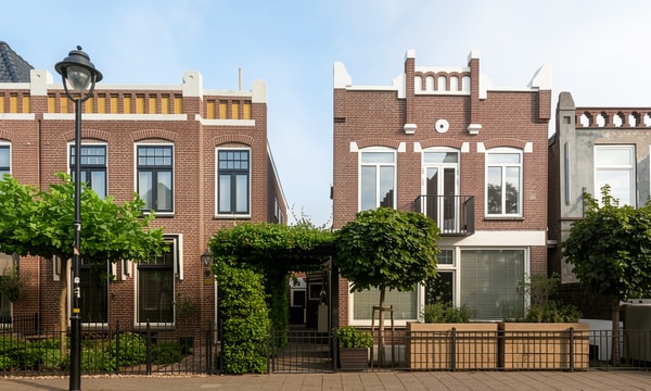 Huis | 127m² | €2250,-