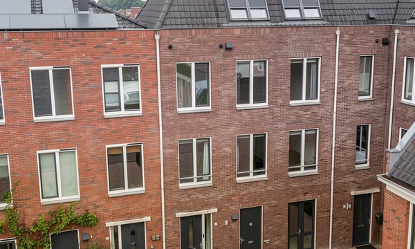 Huis | 120m² | €2250,-