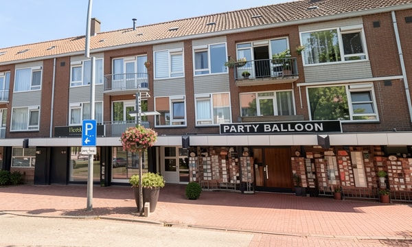 Huis | 74m² | €764,-