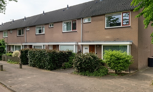 Huis | 88m² | €951,-