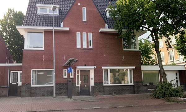 Appartement | 90m² | €3995,-