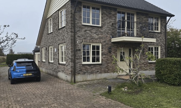 Huis | 272m² | €2150,-