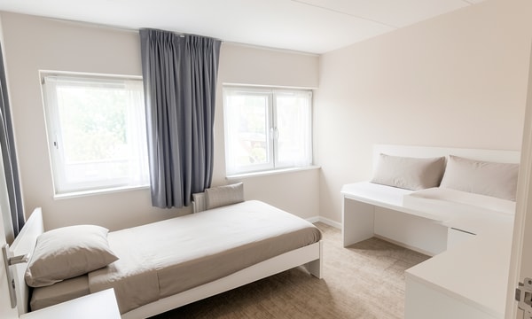 Kamer | 10m² | €390,-