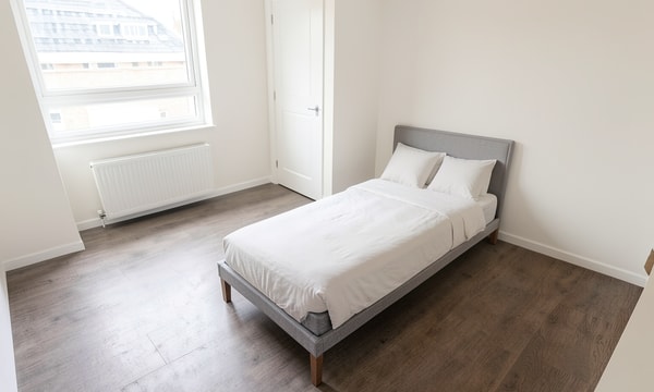 Kamer | 12m² | €800,-