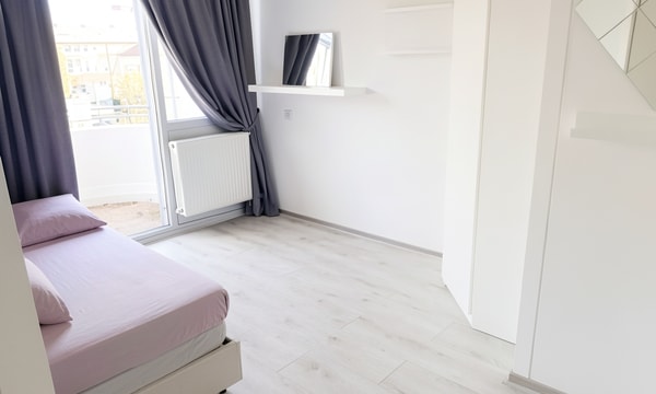 Kamer | m² onbekend | €750,-
