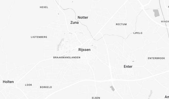Appartement met tuin en parkeerplaats