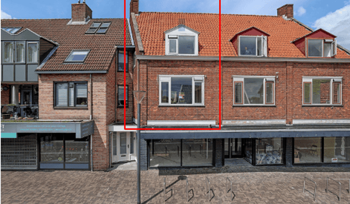 Maisonnette appartement met royaal dakterras en balkon