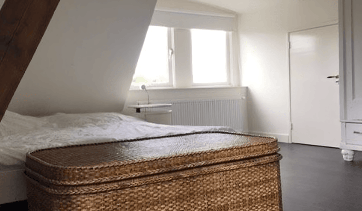 Kamer | 25m² | €650,-