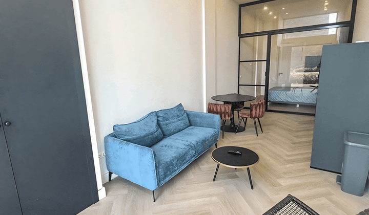 Gemeubileerd appartement met wasmachine en gestoffeerd