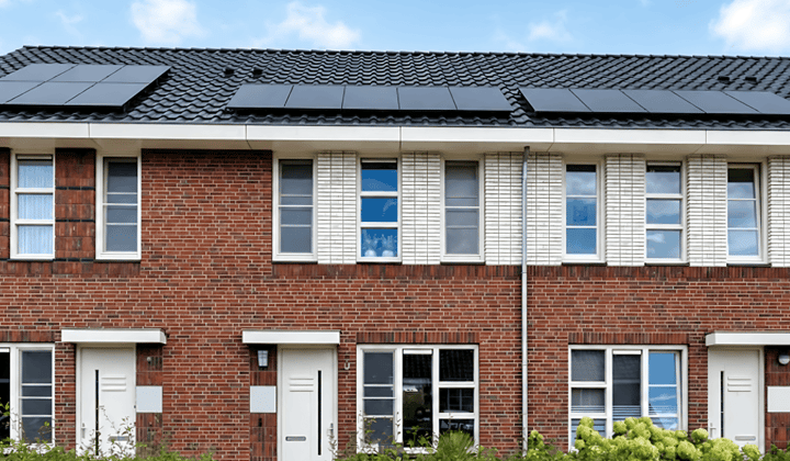 Tussenwoning met tuin en parkeerplek, huisdieren welkom