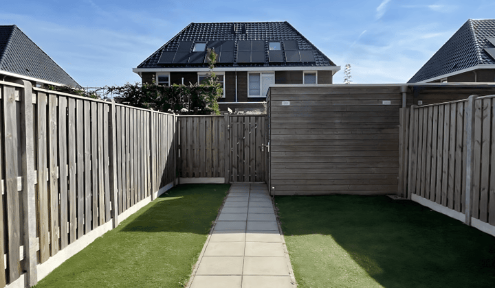 Tussenwoning met tuin en huisdieren welkom