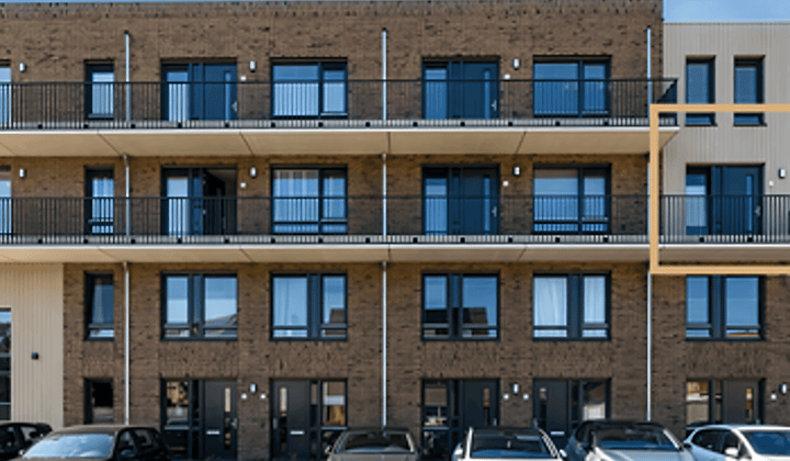 Gemeubileerd appartement met balkon en wasmachine