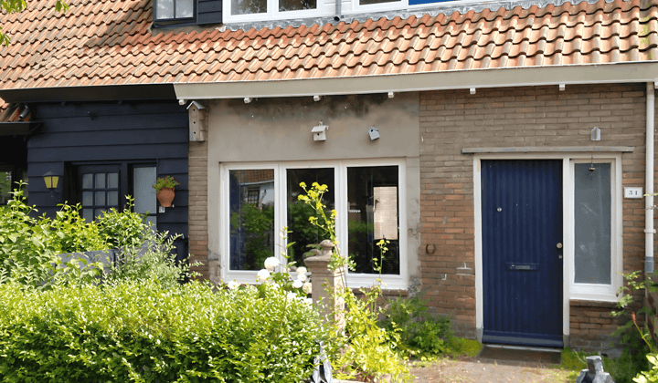 Tijdelijke gemeubileerde tussenwoning met tuin en wasmachine