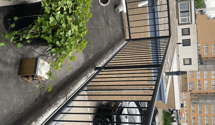 Gemeubileerde studentenkamer met balkon en wifi