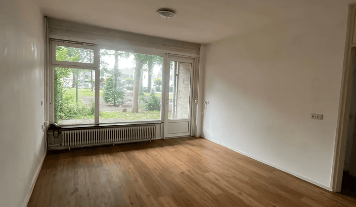 Appartement met Balkon en Tuin, tijdelijke verhuur, geen huisdieren