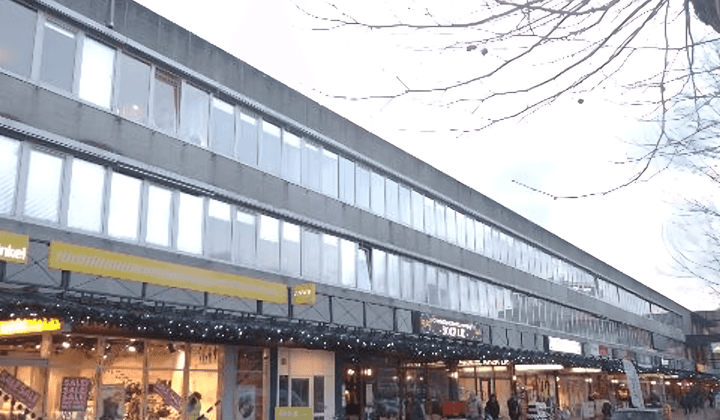Gestoffeerd appartement met 1 slaapkamer en parkeermogelijkheid