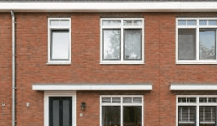 Kamer | 123m² | €1425,-