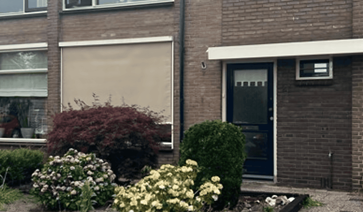 Eengezinswoning met tuin en drie slaapkamers