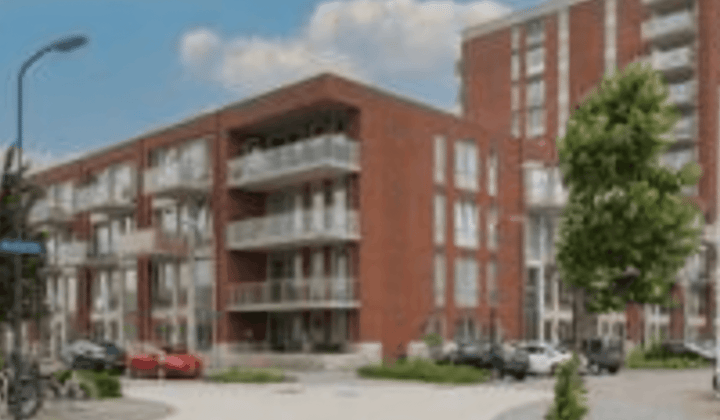 Appartement met Balkon, Inloopdouche en Parkeerplaats