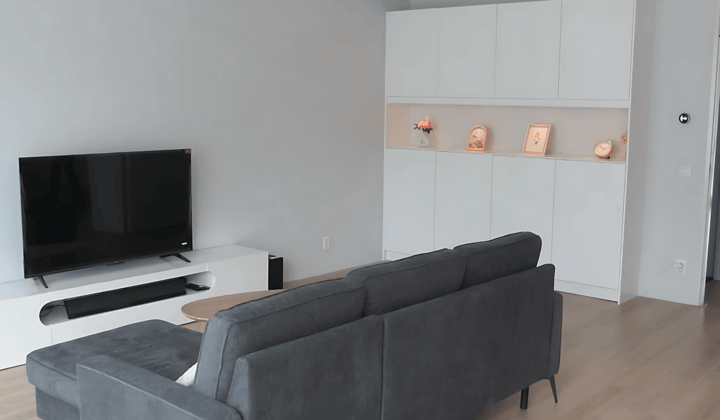 Gemeubileerd appartement met privéparkeergelegenheid
