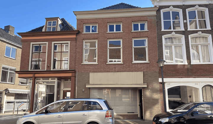 Huis | 97m² | €1515,-