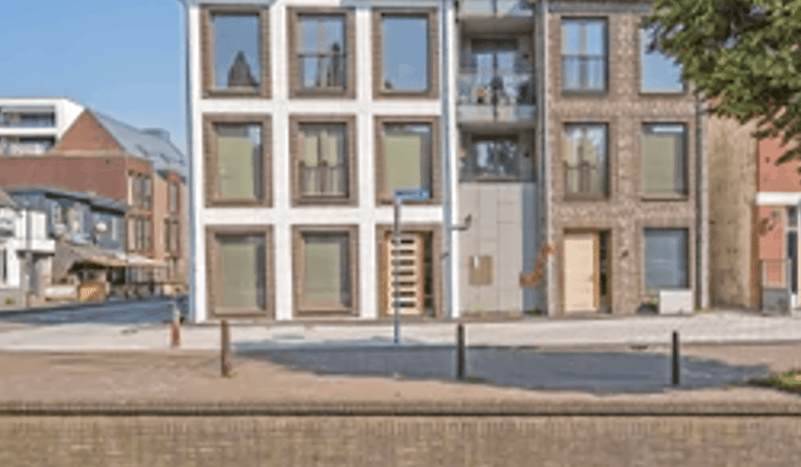 Appartement met 1 slaapkamer en parkeerplaats in het centrum