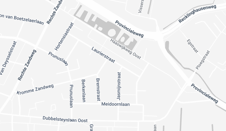 Gemeubileerde eengezinswoning met tuin en luxe badkamer