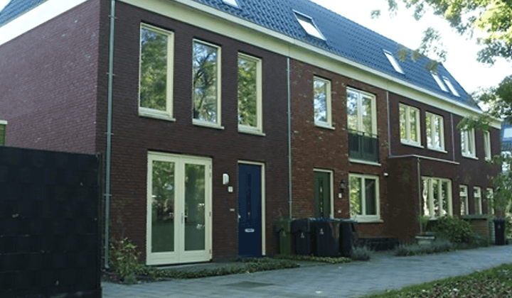 Gemeubileerd huis met tuin en parkeergelegenheid