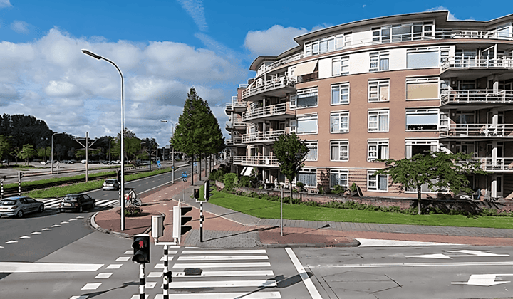 Appartement met Balkon en 1 Slaapkamer