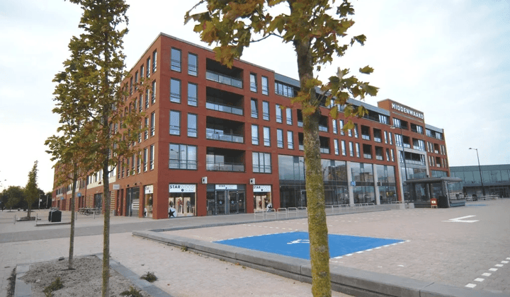 Appartement met Balkon en 2 Slaapkamers, Geen Huisdieren