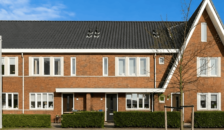 Hoekwoning met tuin en 4 slaapkamers