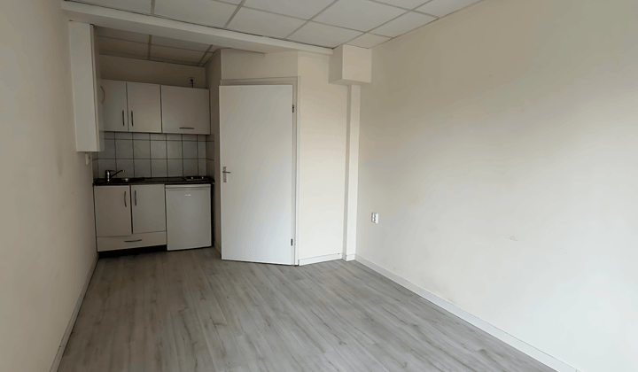 Gestoffeerd appartement met 1 slaapkamer en gedeelde wasmachine