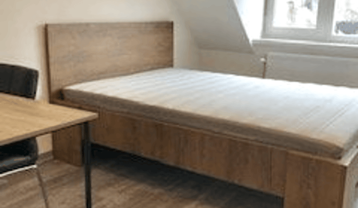Huis | 20m² | €550,-
