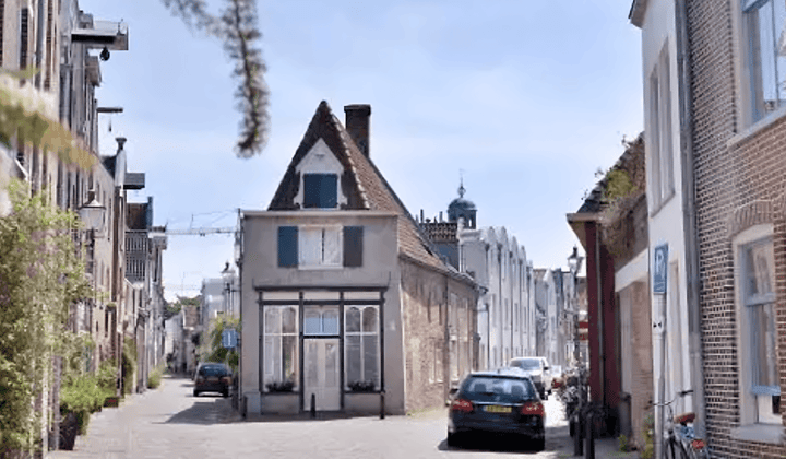 Appartement met tuin, wasmachine en fraai uitzicht in het centrum