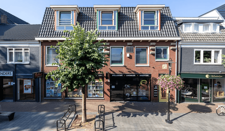 Appartement met balkon en wasmachine nabij centrum