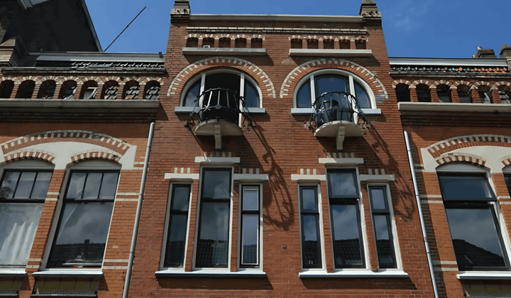 Kamer van 12 m² met gedeelde voorzieningen