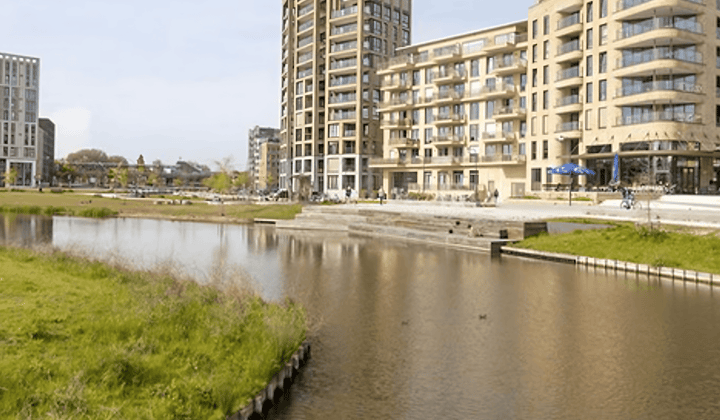 Ruim appartement met terras en twee badkamers