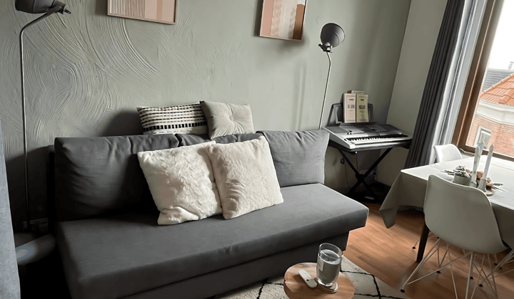 Gestoffeerd appartement met balkon en wifi