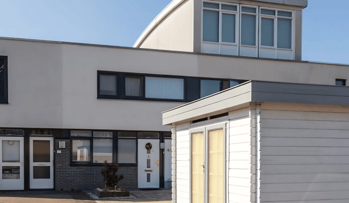 Volledig gemeubileerde eengezinswoning met tuin
