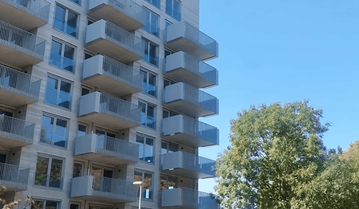 Appartement met 2 slaapkamers en gestoffeerd interieur