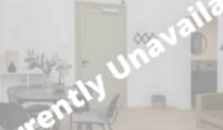 Gemeubileerd appartement met balkon en tijdelijke huur