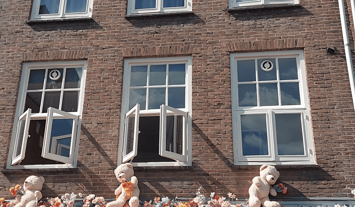 Royaal appartement met drie woonlagen en authentieke sfeer