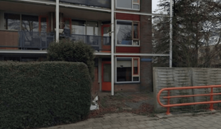 Appartement met 2 slaapkamers en balkon