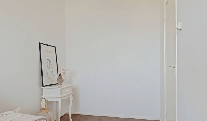 Gemeubileerd appartement met twee slaapkamers en mooi uitzicht