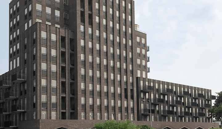 Gemeubileerd appartement met balkon en gestoffeerd interieur
