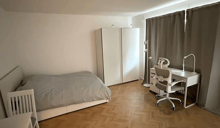 Gemeubileerde studentenkamer met eigen kitchenette