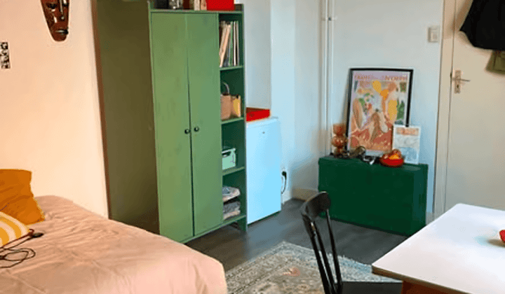 Studentenkamer inclusief prijs en alleen voor mannen