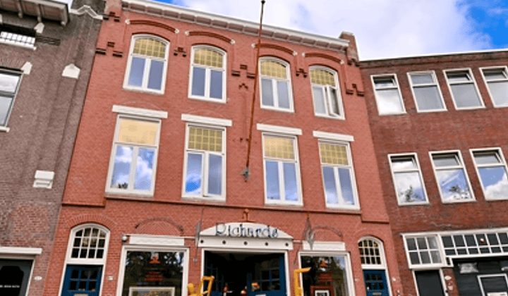Gemeubileerd appartement met wasmachine en mooi uitzicht